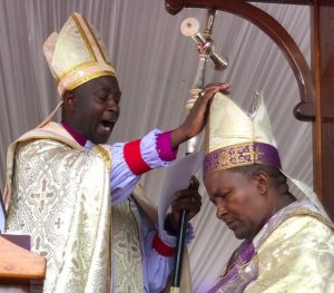 Museveni urges Mukono Diocese Bishop to rally Christians for dev't